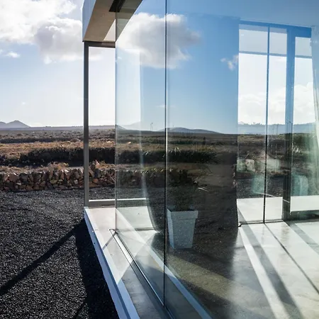 Volcano Villa Lajares